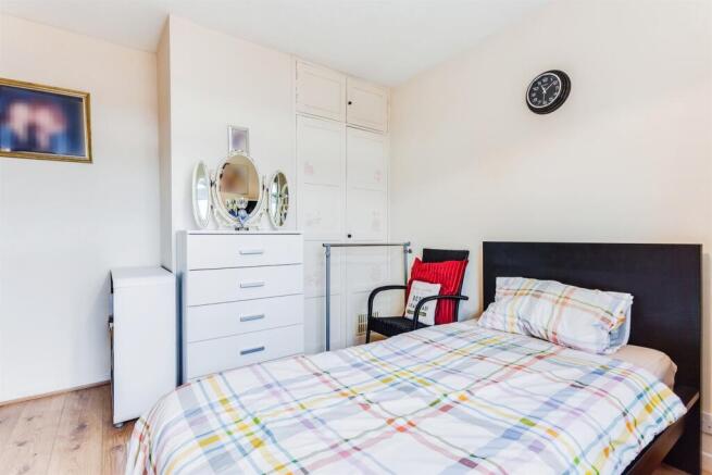 2 bed Semi-Detached for sale Image 12