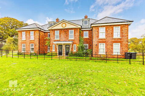 Arnwood Drive, Christchurch, BH23 8