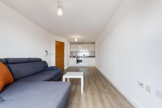 1 bed Flat for sale Image 6