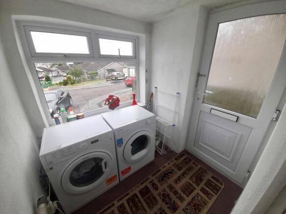Porch with Utility Area