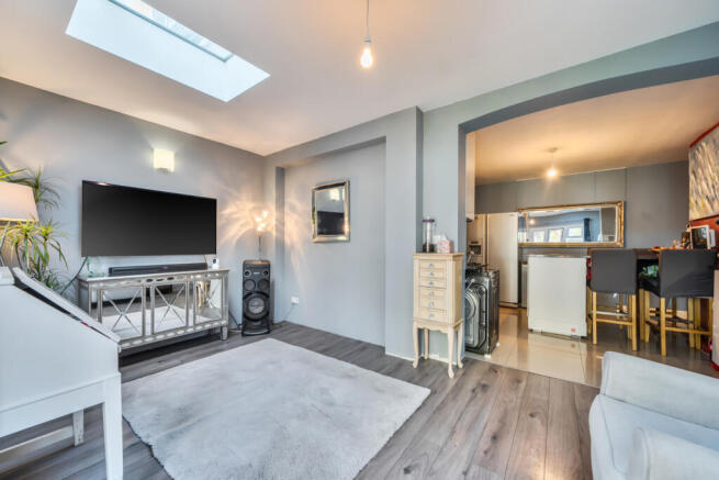 1438699-14-69cea1...