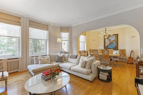 Campden Hill Court, Campden Hill Road, London