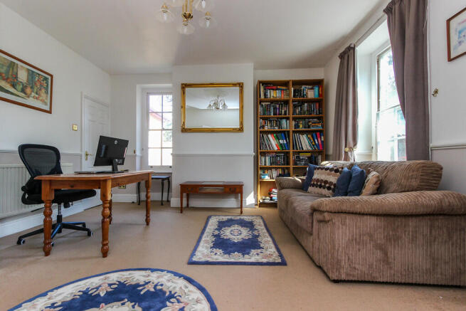 Sitting room/stud...