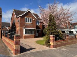 43, Garrick Lane, Grimsby DN36 4WD