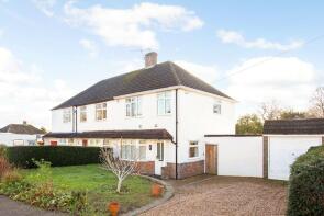 31, Hilley Field Lane, Leatherhead KT22 9UP