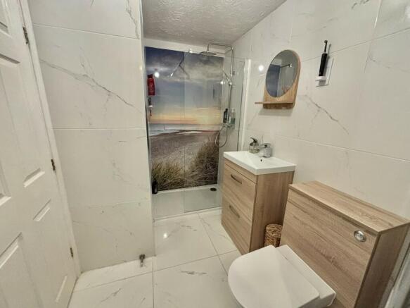 EN-SUITE TWO