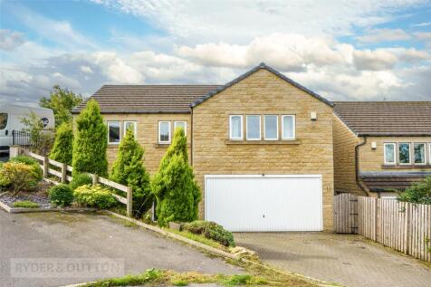 Crofton Close, Linthwaite, Huddersfield, HD7