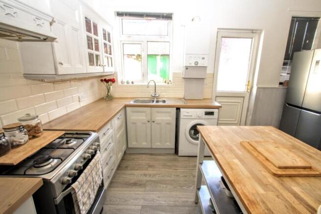 KITCHEN/DINER