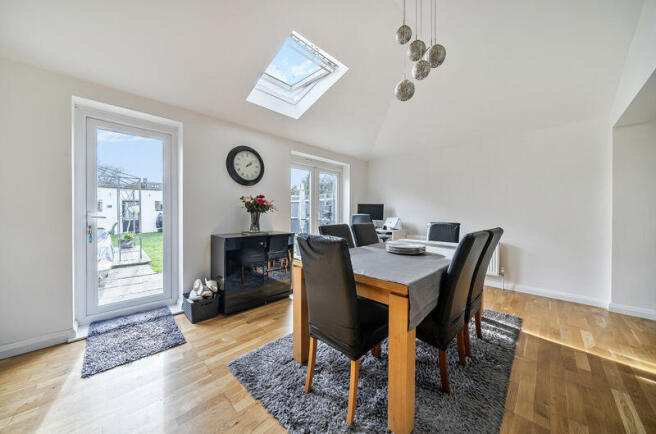 Kitchen breakfast room angle 2