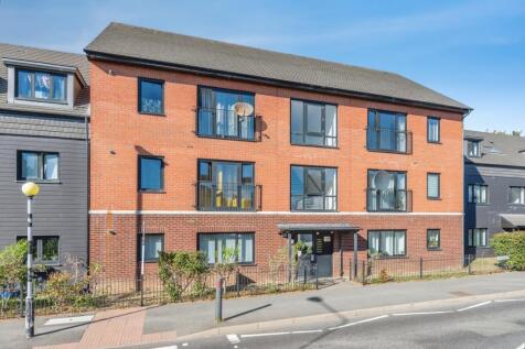 London Road, Grays, Essex, RM20