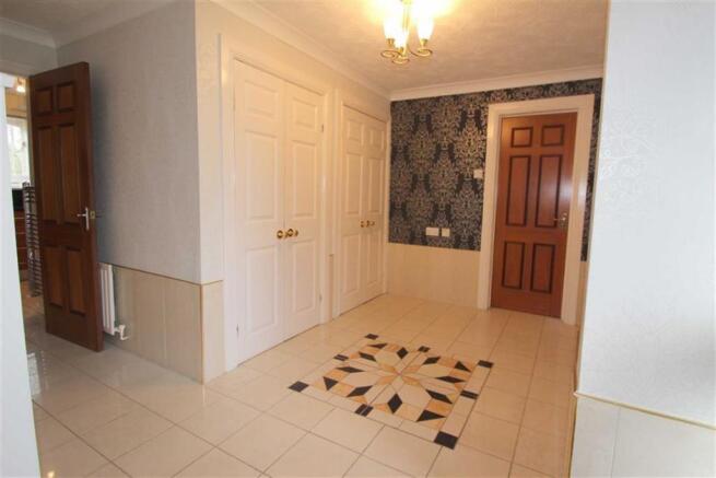 RECEPTION HALLWAY