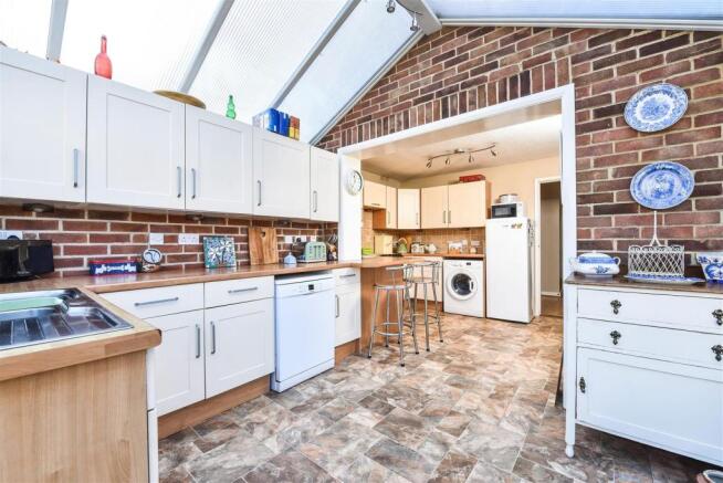 Kitchen/Family Room