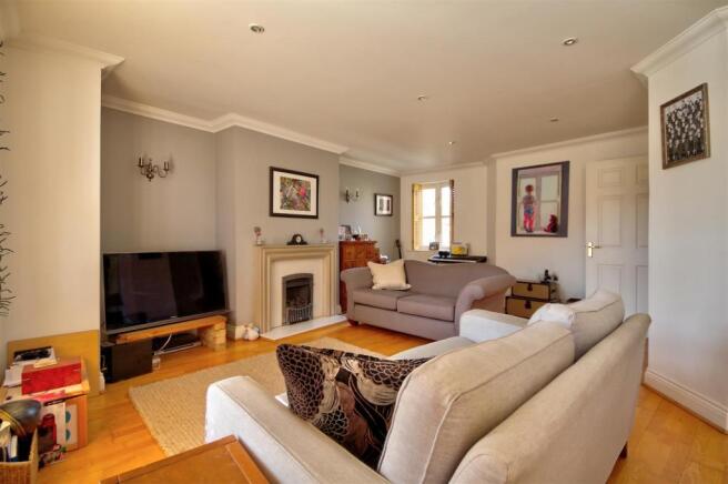 Sitting Room: