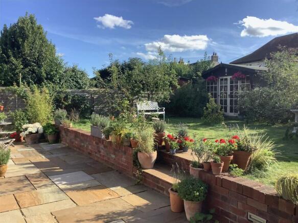 Garden 1.jpg
