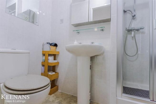 2 bed Park Home for sale Image 8