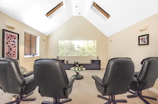 Cinema/Games Room