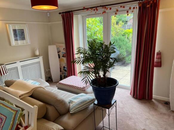 Crowborough Lane Lounge3.JPG