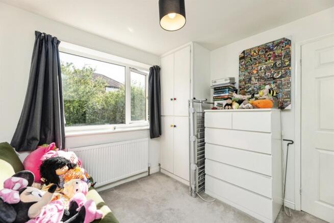 3 bed Semi-Detached for sale Image 11