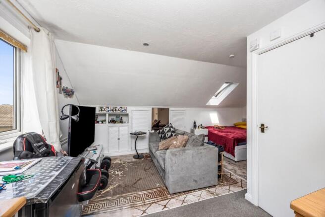 Lounge / Bedroom Area