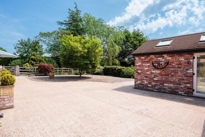 5 Stable Mews, Dalefords Lane Sandiway CW8 2GR photo 4