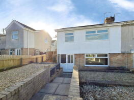 10, Springfield Close, Gowerton, Swansea SA4 3DR