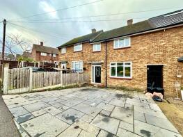 10, Wickford Drive, Romford RM3 9SB