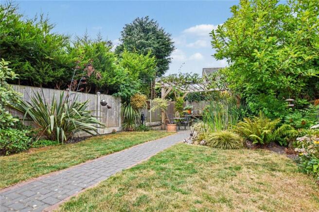 3 bed Semi-Detached for sale Image 11