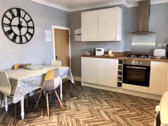 Kitchen/Dining Room