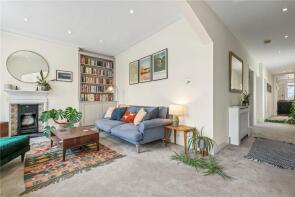 140, Bishops Mansions, Bishop's Park Road, London SW6 6DX