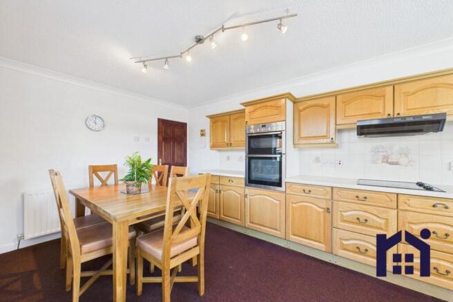 Dining kitchen