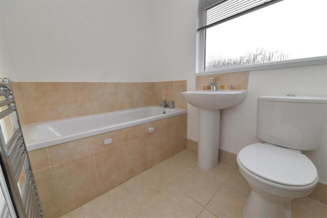bathroom2.JPG