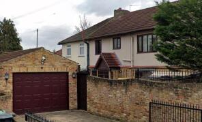7, Mead Crescent, London E4 6NX