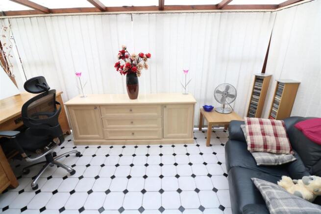Lean-to