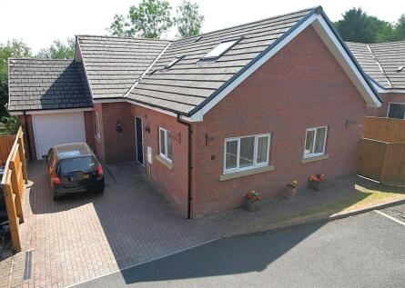 Casita Drive, Longhope