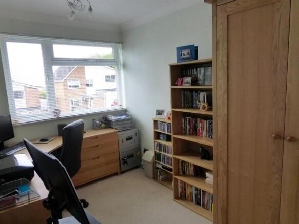 Bedroom 3.jpg