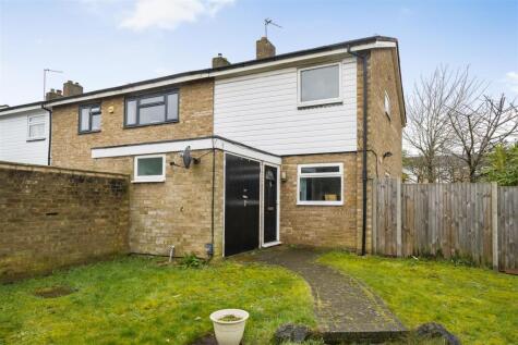Tandridge Place, Crofton