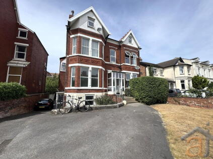 Knowsley Road, Southport, PR9 0HN