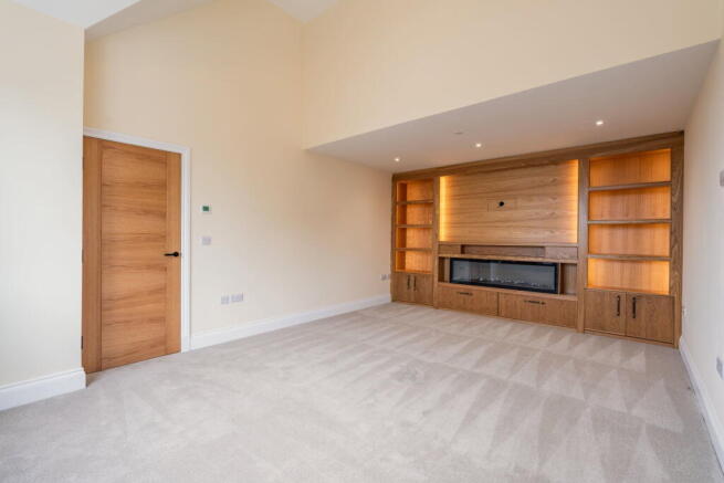 Dol Uchaf, Ruthin Road, Gwernymynydd photo 4