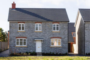 1, Colmer View, West Road, Bridport DT6 6AF