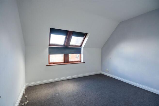 Greenlands Avenue, New Waltham, DN36 photo 4