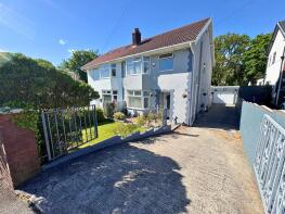 8, Aneurin Bevan's Way, Garth, Maesteg CF34 0SX