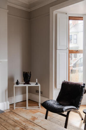 262586 - 33 Emerald Street 14.jpg