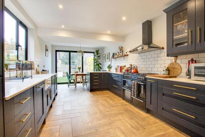 Kitchen/Breakfast Room