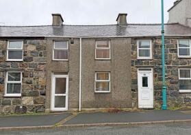 84, Rhedyw Road, Caernarfon LL54 6SW