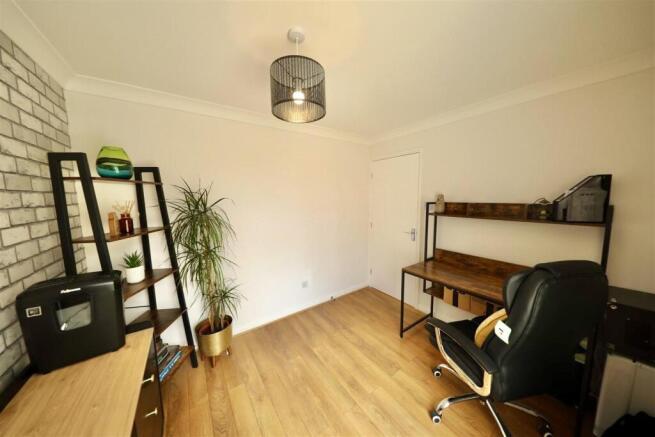 3 bed Detached for sale Image 12