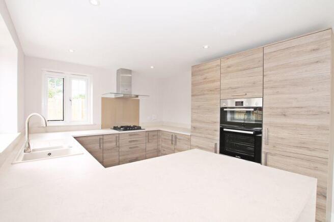 Kitchen/Breakf...