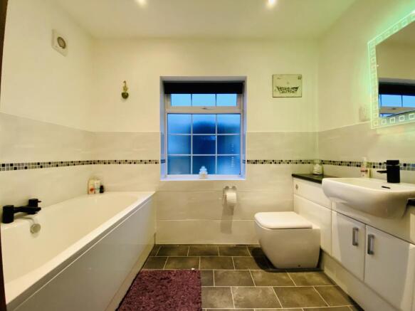 Ensuite