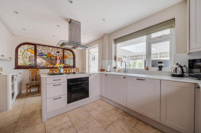 1380427-22-691383...