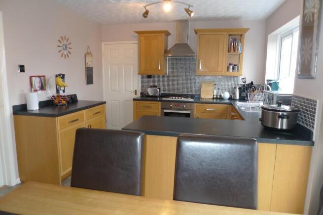 KITCHEN/DINER