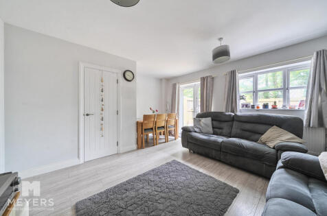 Dorchester Road, Stratton, DT2 9